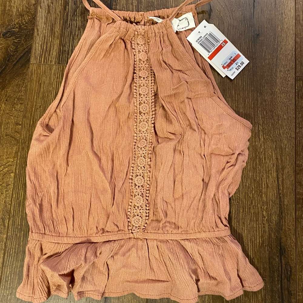 Womens sleeveless crop tank